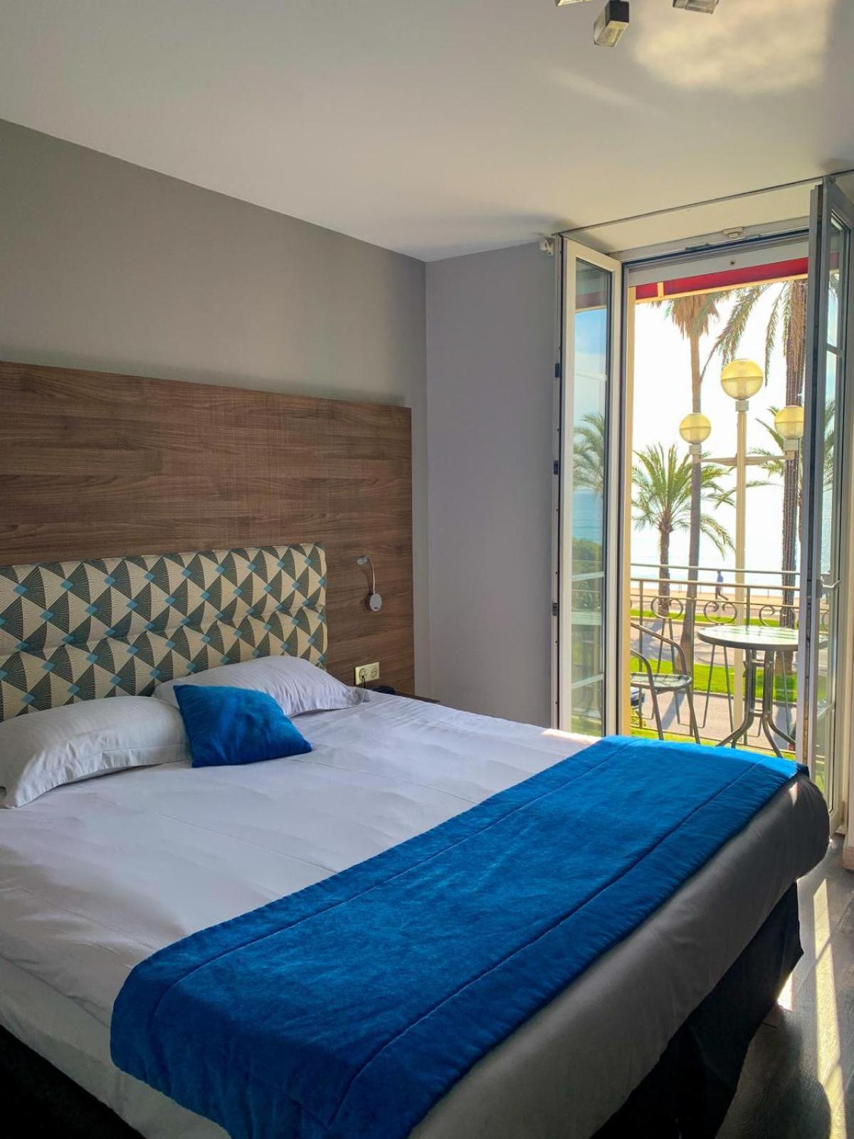 Flots D'azur Promenade Des Hotell